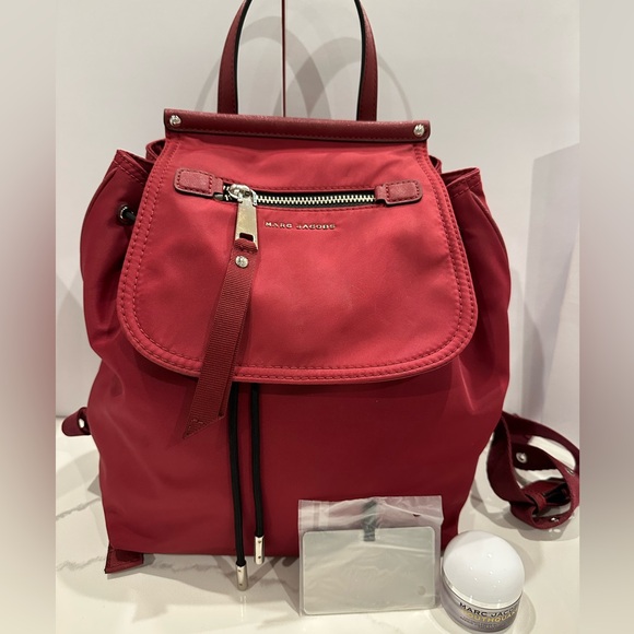 Marc Jacobs Handbags - MARC JACOBS BACKPACK MIRROR YOUTH QUAKE MASK  BUNDLE